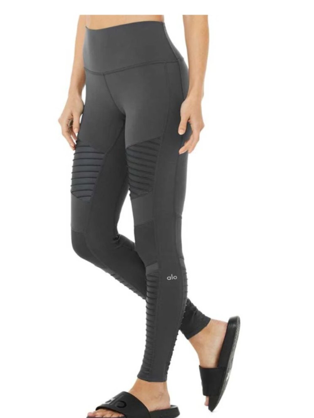 Alo Yoga Low Waist Moto Legging in Dark Gray. XS